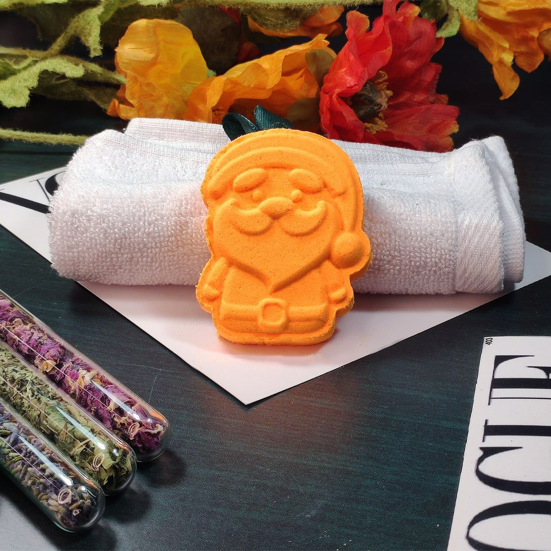 photo_2_2025-11-24_11-19-49 قالب کوکتل پدیکور سانتا - تصویر 1