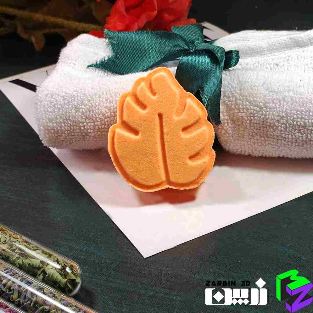 کوکتل پدیکور برگ فیل گوشی